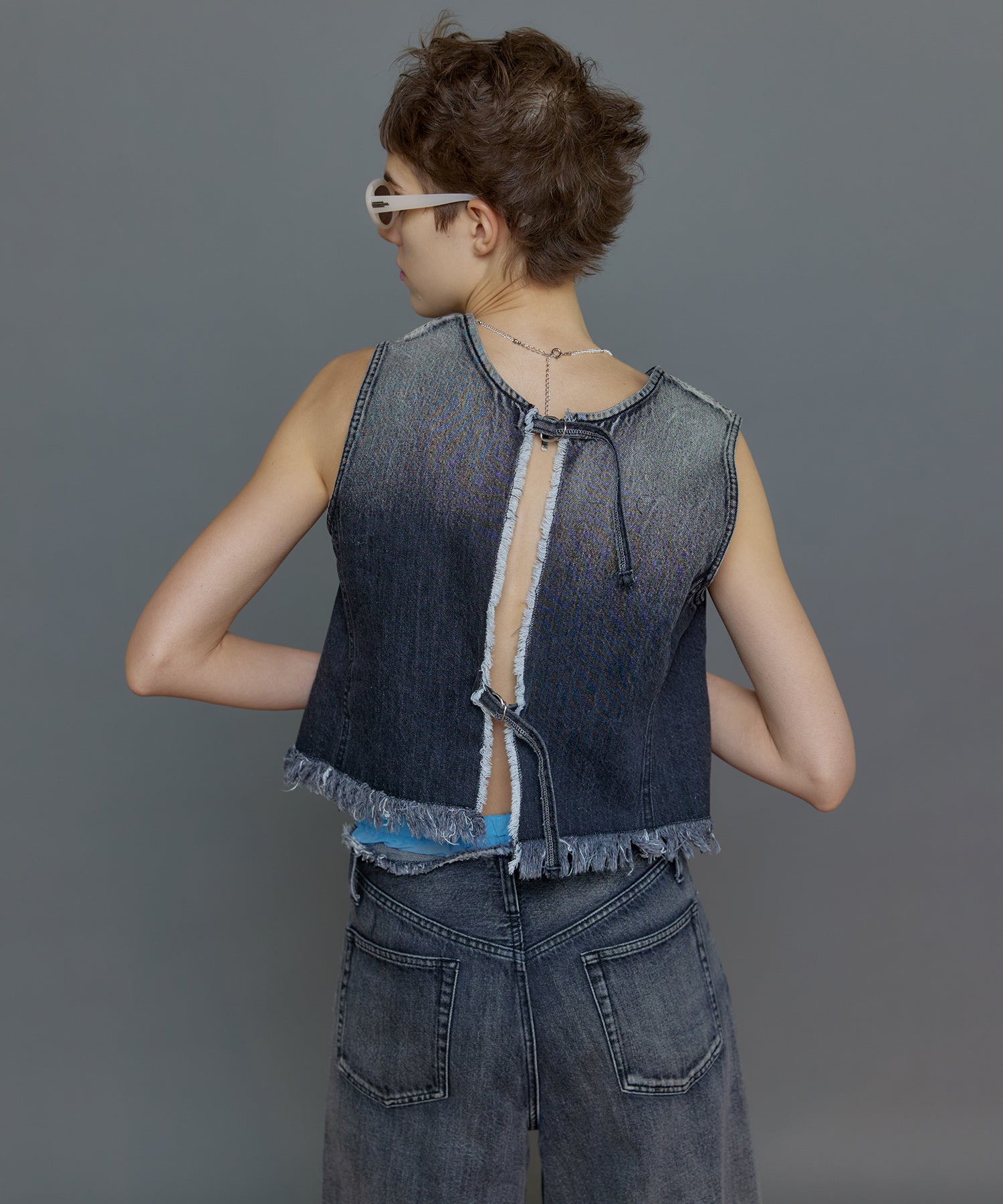 Gradation Denim Vest