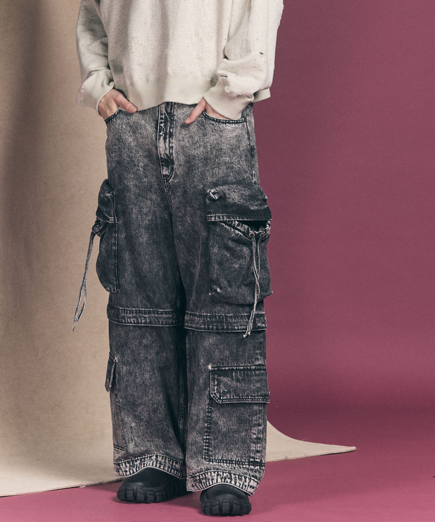 【PRE-ORDER】Big Pocket 2WAY Buggy Denim Cargo Pants