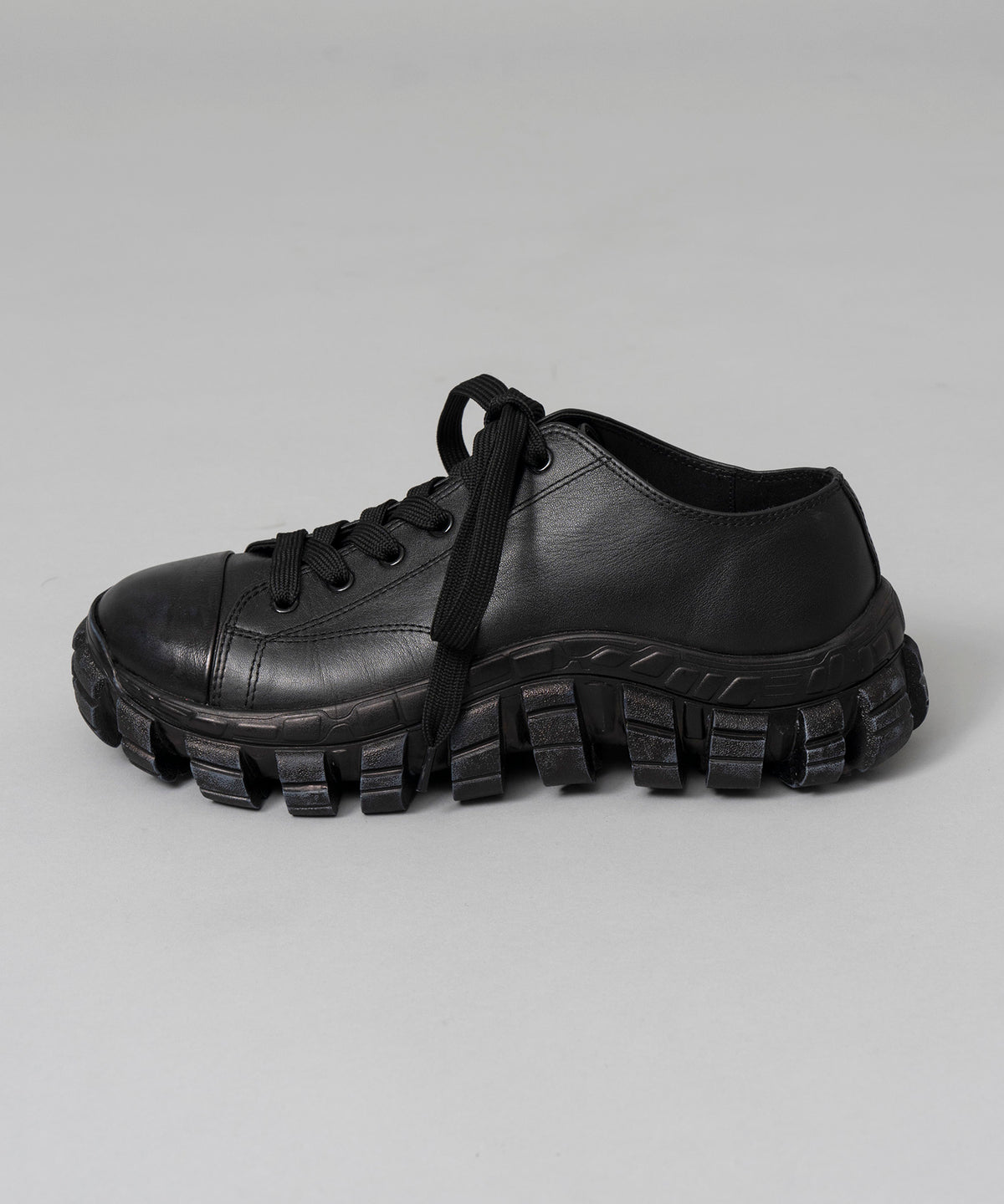 【24AW PRE-ORDER】【SPECIAL SHOES FACTORY COLLABORATION】Rattling Sole Low-Cut Shoes