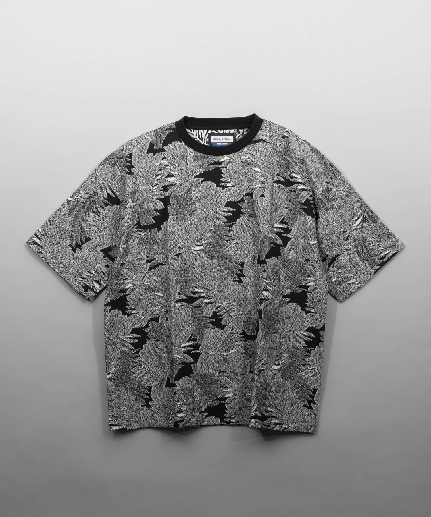 Leaf Back Cut Jacquard Prime-Over Crew Neck T-shirt