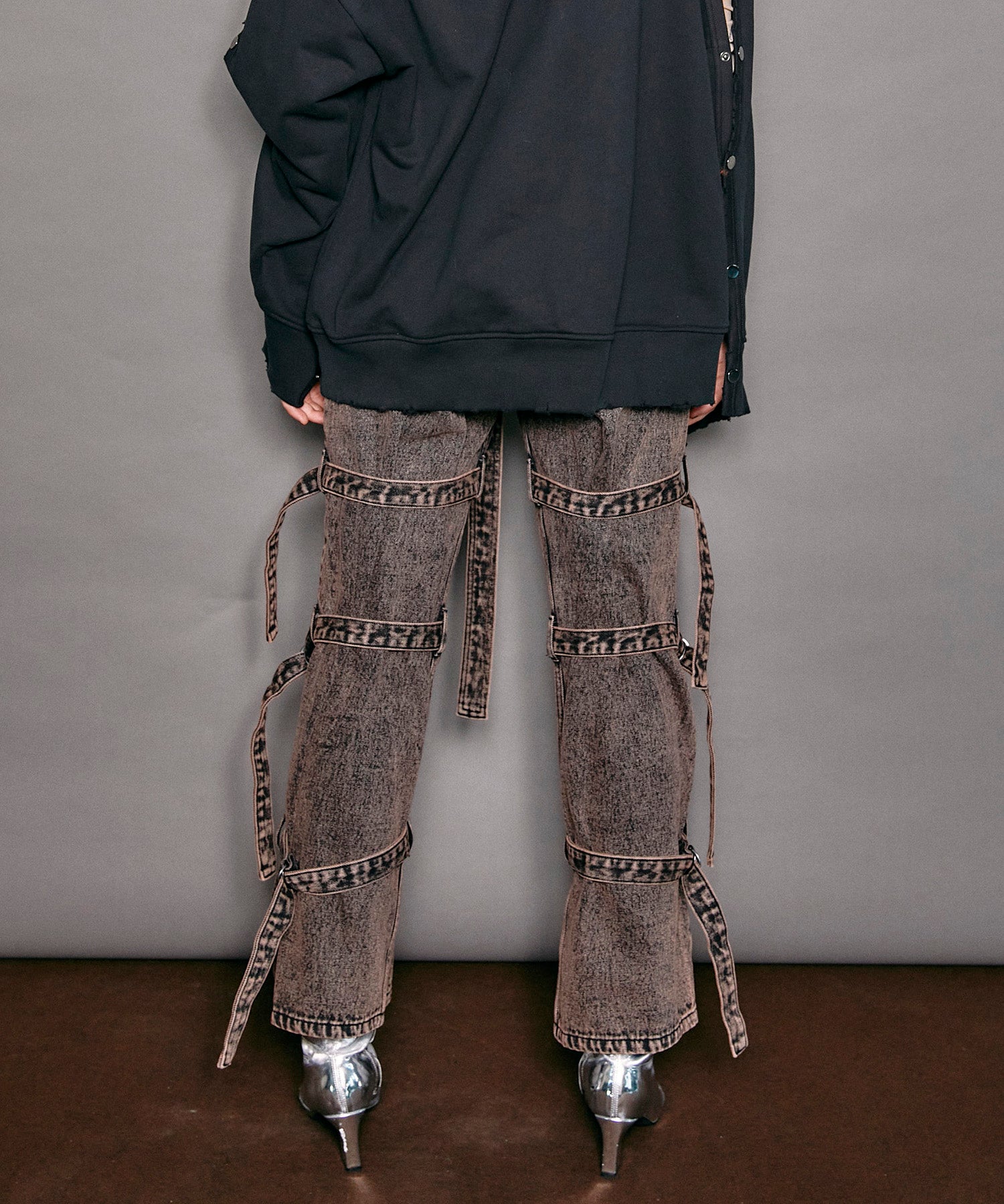 【SALE】Bondage Denim Pants